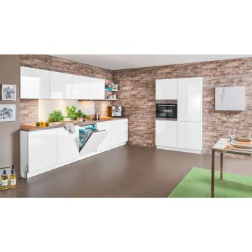 BUCĂTĂRIE LA COMANDĂ