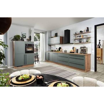 BUCĂTĂRIE LA COMANDĂ