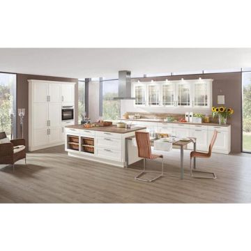 BUCĂTĂRIE LA COMANDĂ