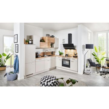 BUCĂTĂRIE LA COMANDĂ