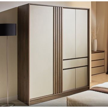 Dulap Malta, 1 usa culisanta si 4 uși batante plus un sertar, cu spațiu generos de depozitare, PAL melaminat, 160x200 cm, nuc-fungo Dulap Malta, 1 usa culisanta si 4 uși batante plus un sertar, cu spațiu generos de depozitare, PAL melaminat, 160x200 cm, nuc-fungo