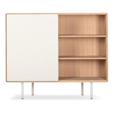 Comodă albă/în culoare naturală joasă din lemn de stejar 118x100 cm Fina – Gazzda Comodă albă/în culoare naturală joasă din lemn de stejar 118x100 cm Fina – Gazzda