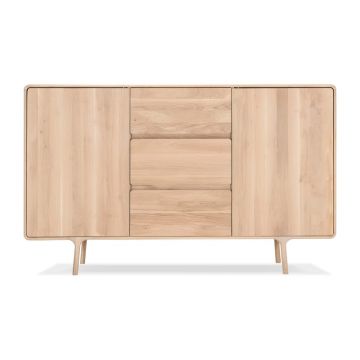 Comodă din lemn masiv de stejar cu 3 sertare Gazzda Fawn, lățime 180 cm Comodă din lemn masiv de stejar cu 3 sertare Gazzda Fawn, lățime 180 cm