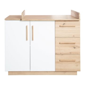 Comodă de copii albă/în culoare naturală cu aspect de lemn de stejar cu masă de schimbat 118x103x79 cm Lion – Roba